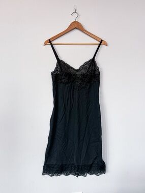 3/$20⚡️ VTG Black Sheet MIDI Slip Dress Nightgown Lace Trim Detail 90s Vintage